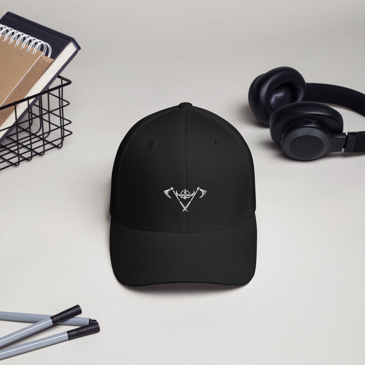 Flexfit / White Logo / Savage